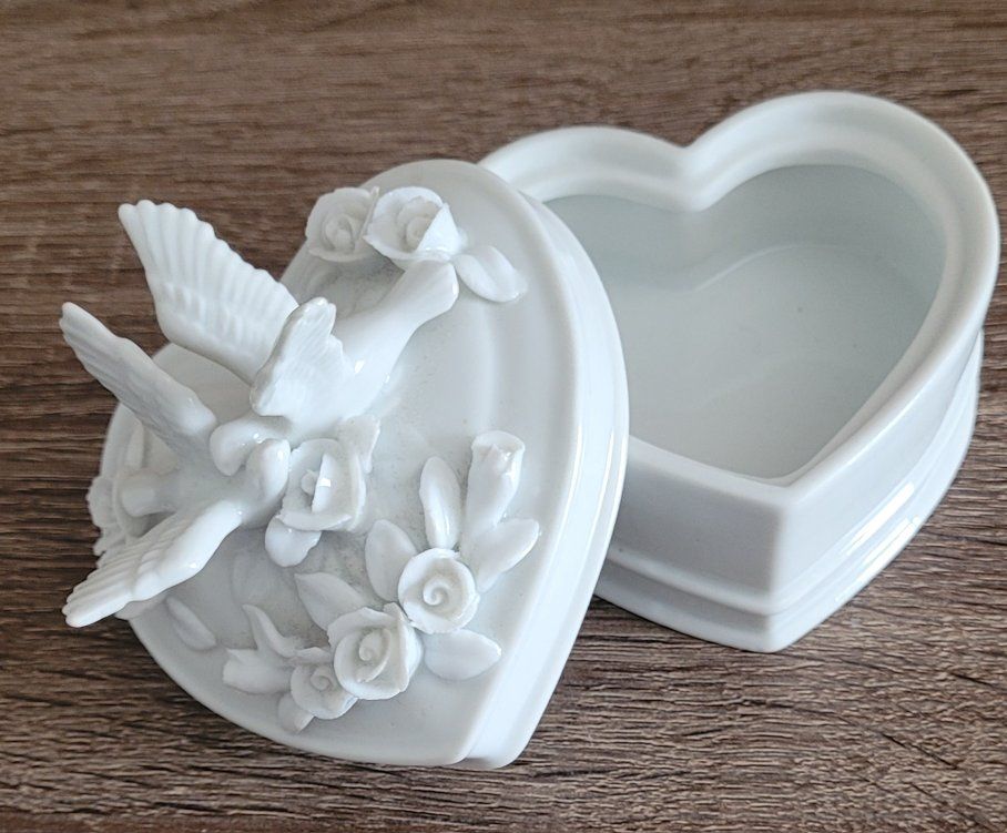 Vintage white porcelain heart-shaped trinket box