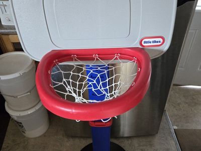 Little Tikes Adjustable Easy Score Kids Basketball Hoop Stand