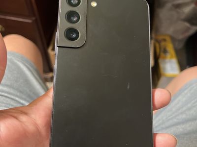 Samsung Galaxy S22 plus . Unlocked