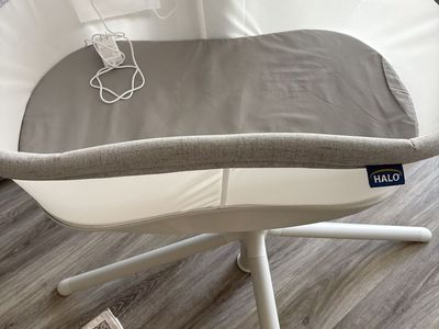 Halo BassiNest Connected Swivel Sleeper 3.0