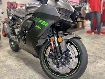 2025 KAWASAKI NINJA ZX-10RR ABS $6k OFF DSRP W/LIFETIME WARRANTY