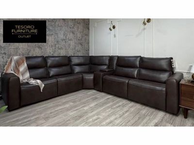 GROVE LEATHER RECLINER SECTIONAL WE OFFER DELIVERY