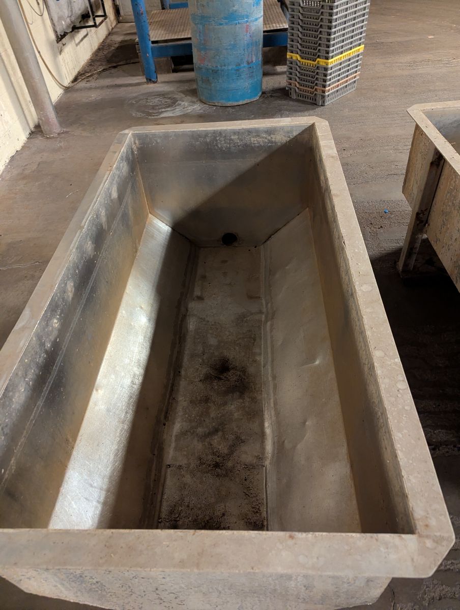 Main image 2