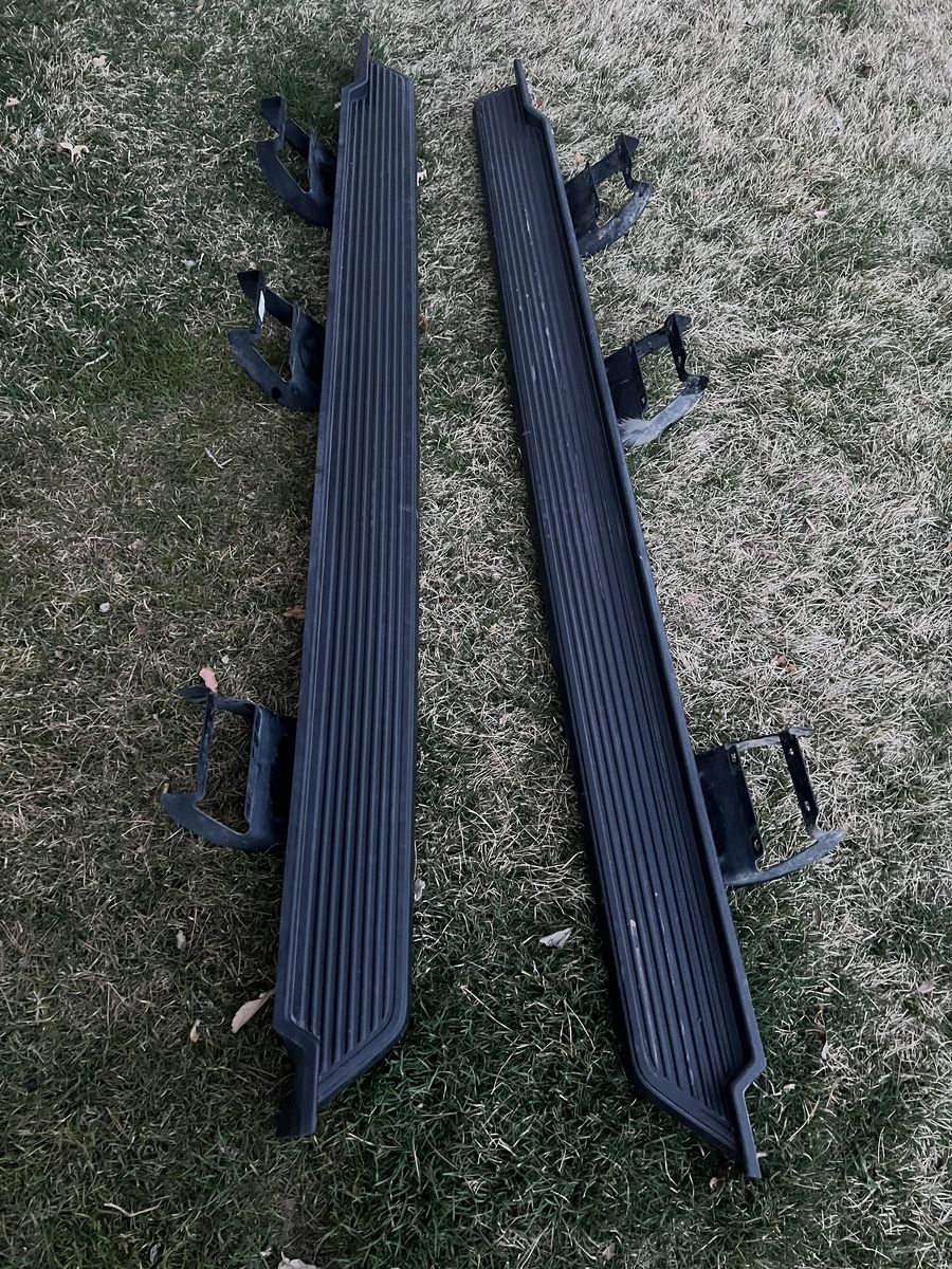 2018-2024 Ford Expedition Running Boards