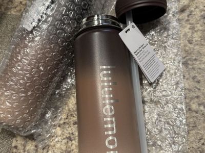 Lululemon Back to Life Sport Bottle 24oz Straw Lid Ombre Brown/Pink New