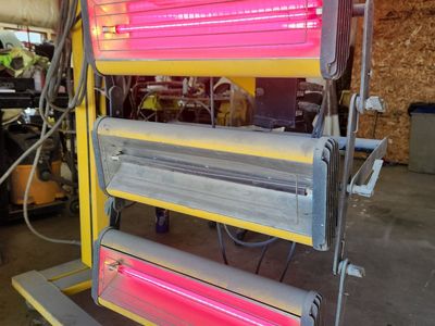 Trisk cure master IR light