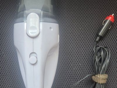 Handheld 12V Car Vacuum Cleaner - White & Black