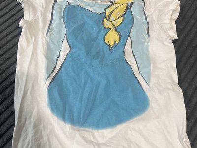 Disney Store Frozen Elsa Costume Graphic T-Shirt White Size L 10/12
