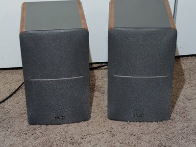 Edifier R1280T Powered Bookshelf Speakers