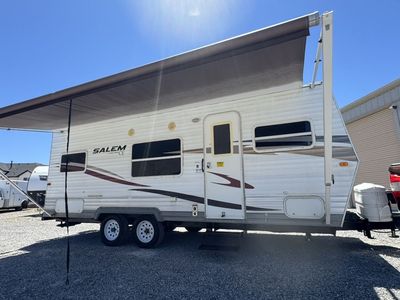 2009 Salem 4 Season Ultralite + extras