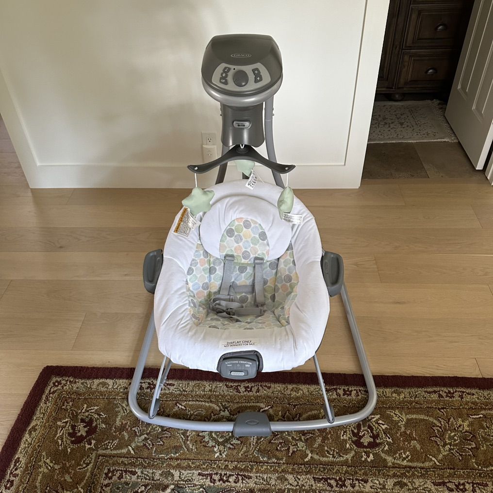 Graco Simple Simple Sway Baby Swing