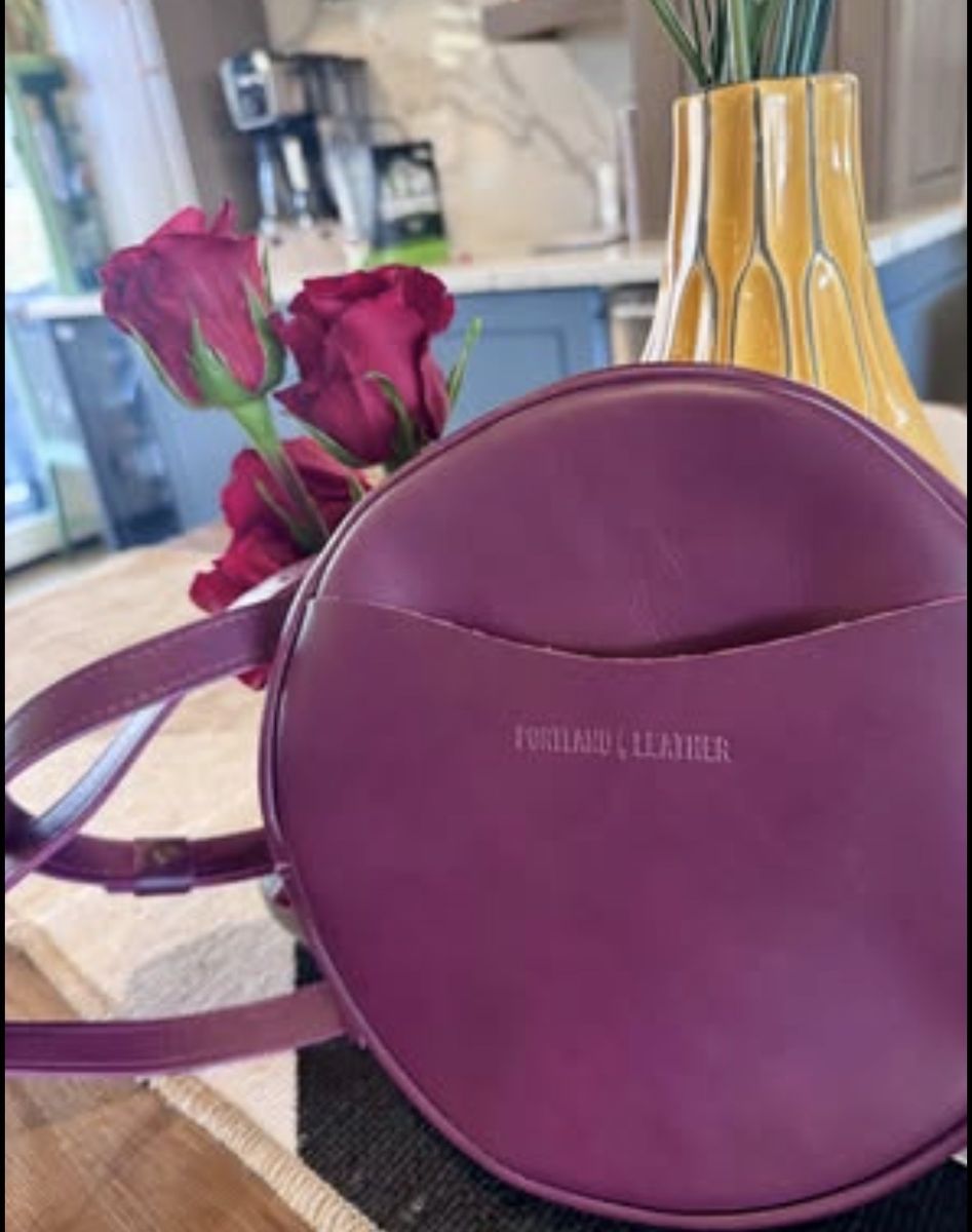 Brand new Portland Leather Circle Crossbody Bag