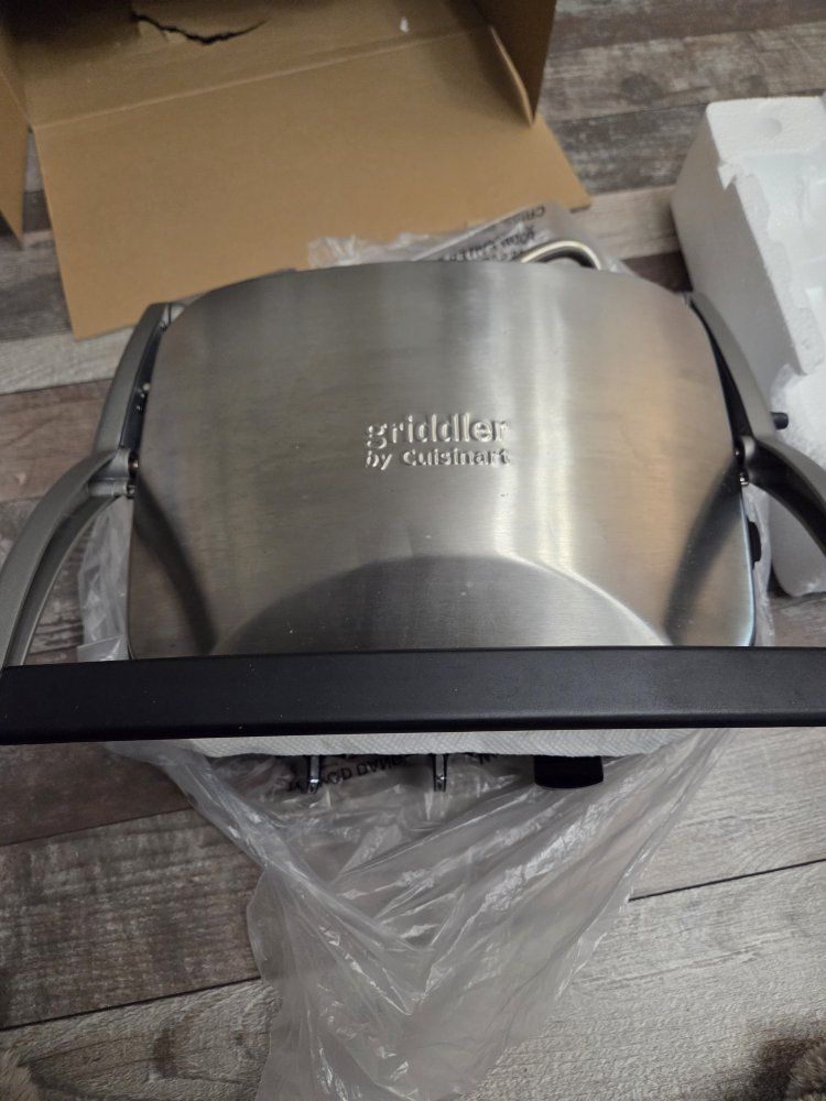 Cuisinart Griddler 5-in-1 Grill & Griddle Silver GR-4N