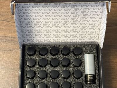 1EV Forged Lug Nuts and Socket for Rivian