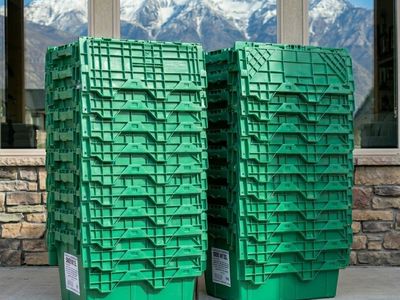 Rent Plastic Moving Boxes – Better & Faster Than Cardboard Boxes!