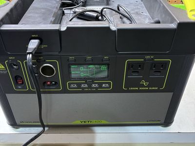 Goal Zero Yeti 1400 Lithium Portable Power Station with Solar Panel & Charging Cables