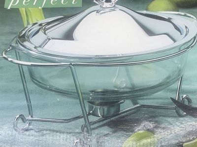 NEW Perfect Party Decorative 2-Liter Chafing Dish — $5