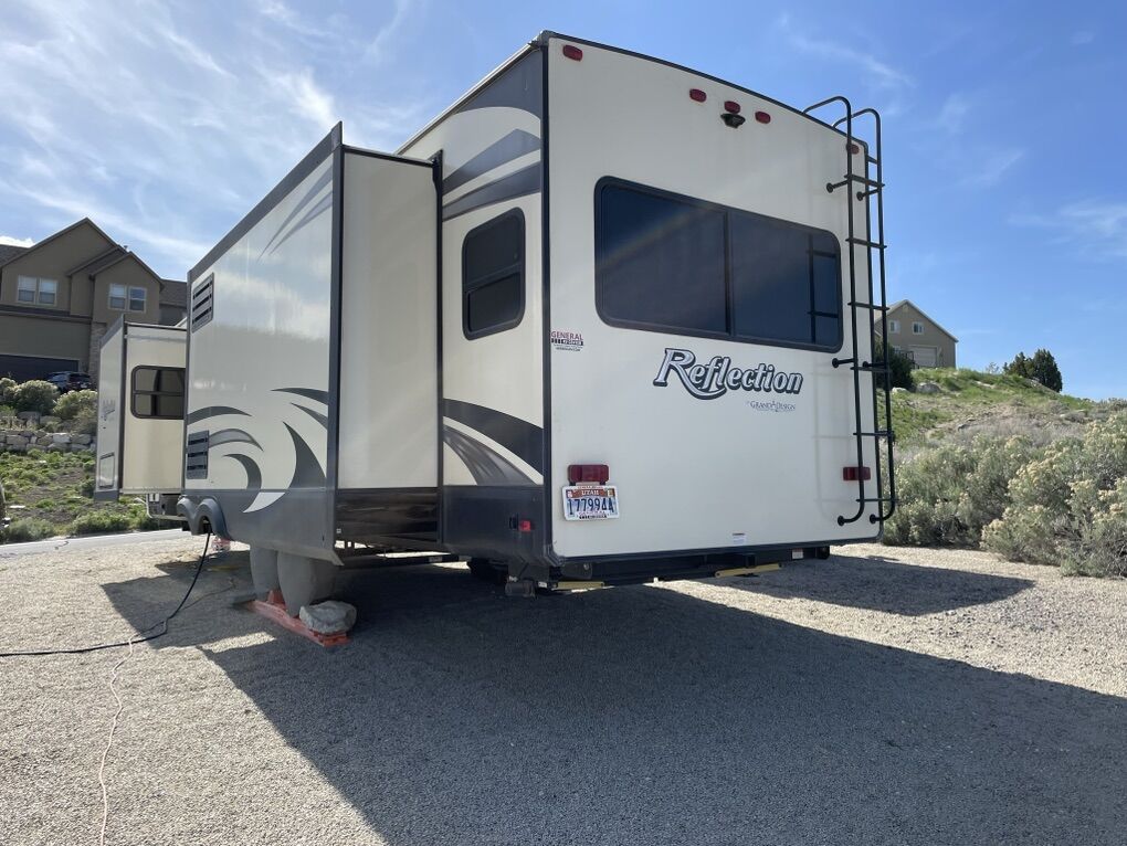 2018 Grand Design Reflection