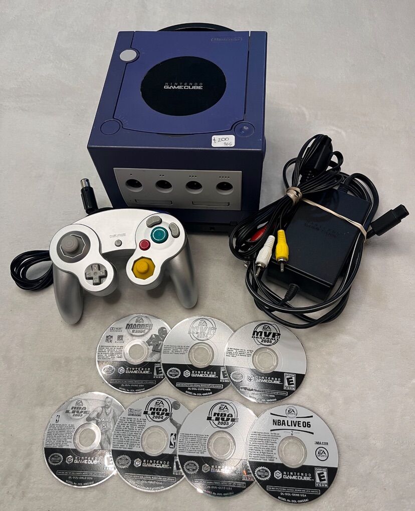 GameCube Bundle w/GameBoy Player