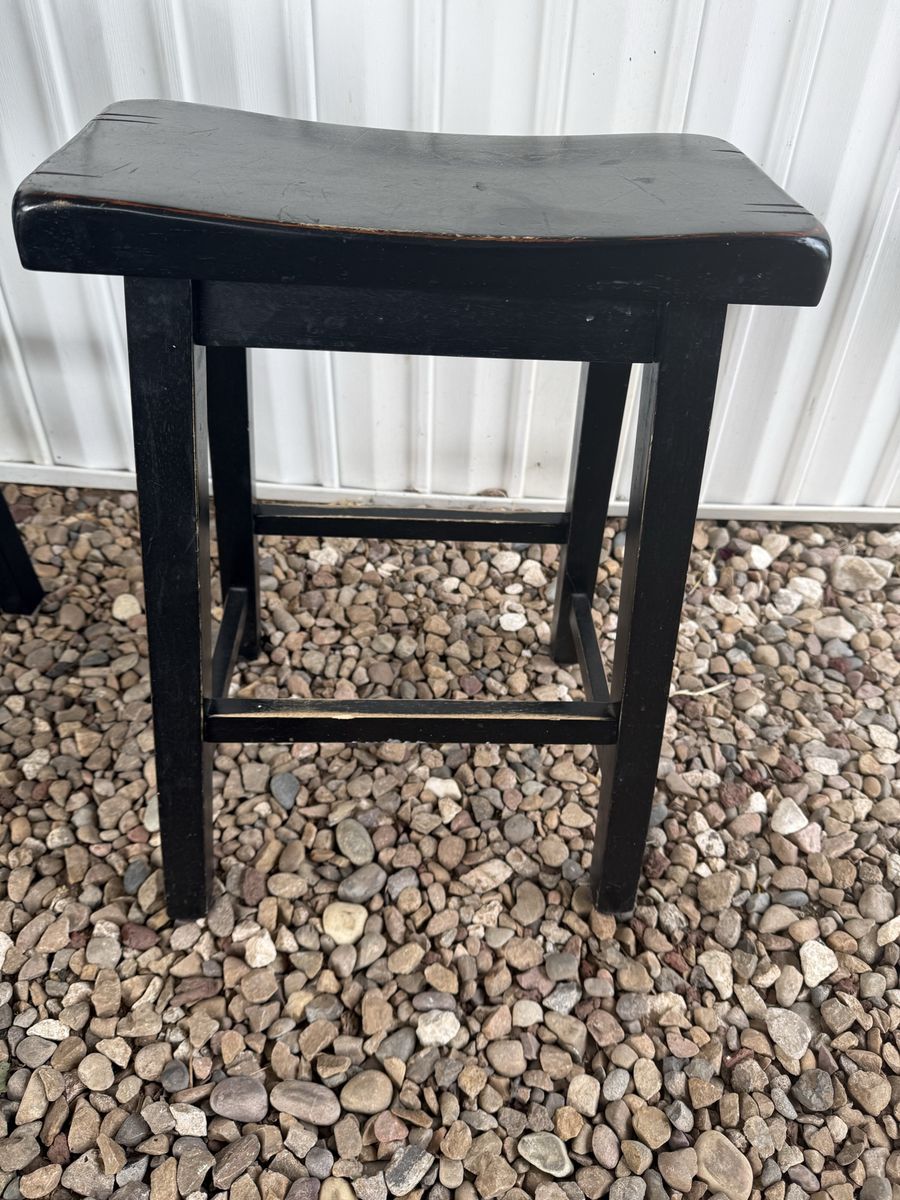 Black Wooden Saddle Seat Bar Stool Backless Counter Height