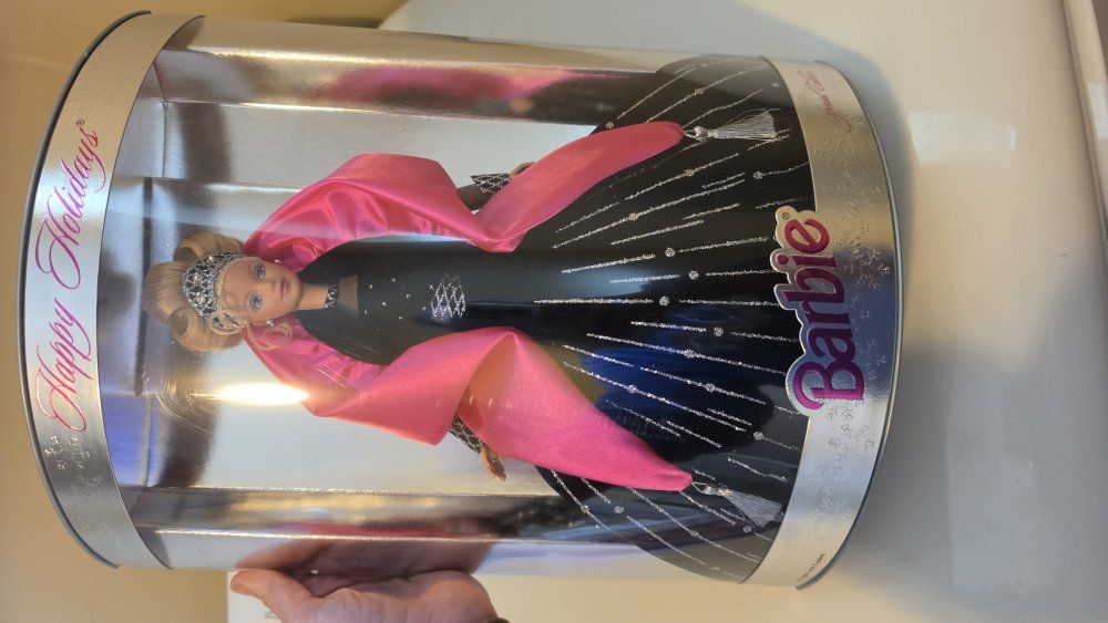 BARBIE- SPECIAL EDITION-HAPPY HOLIDAY-1998   NEW i