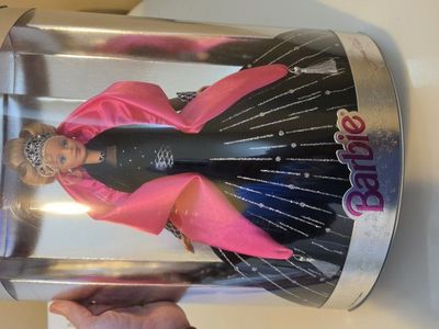 BARBIE- SPECIAL EDITION-HAPPY HOLIDAY-1998 NEW i