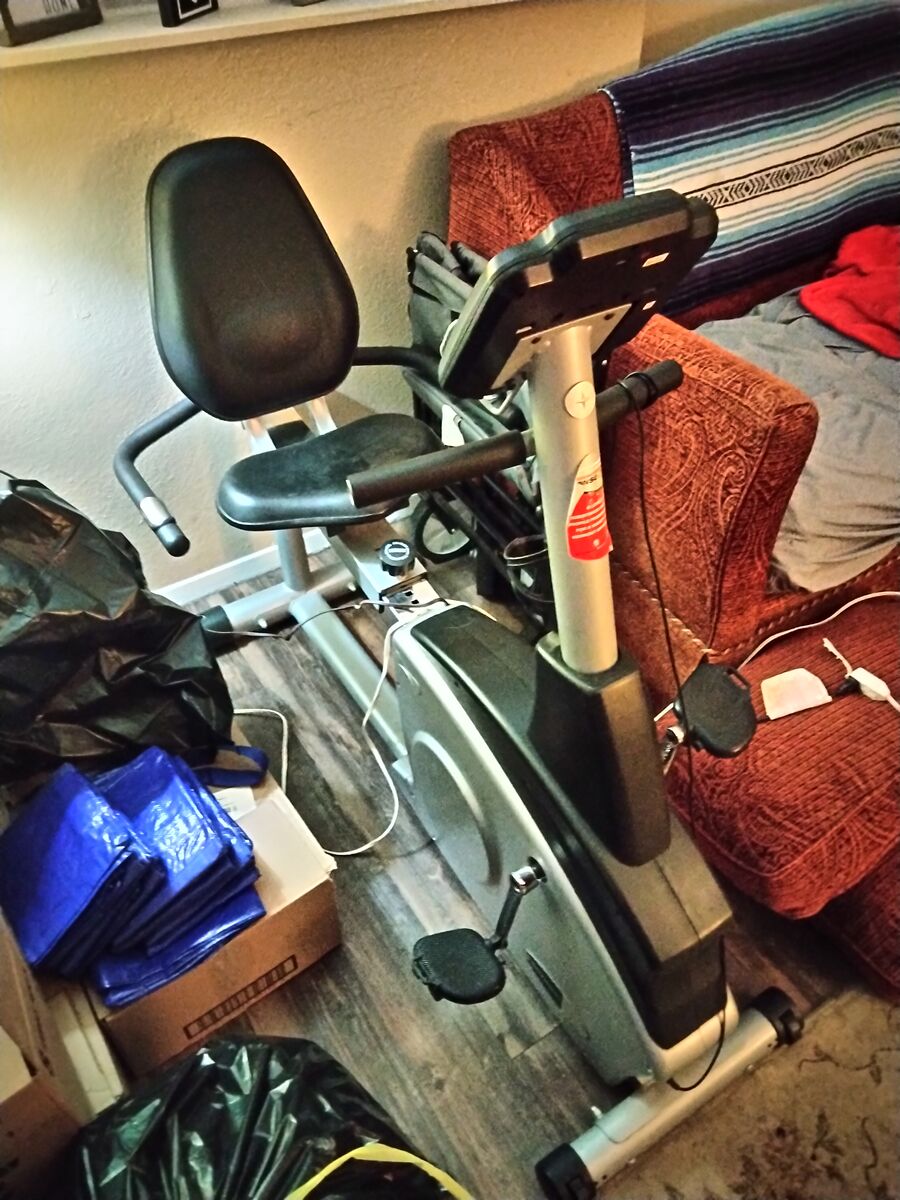 Schwinn recumbent bike execellent condition