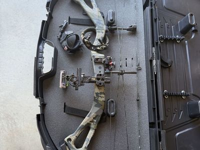 33’ PSE Stealth Mach one