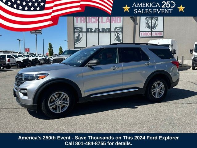 2024 Ford Explorer XLT