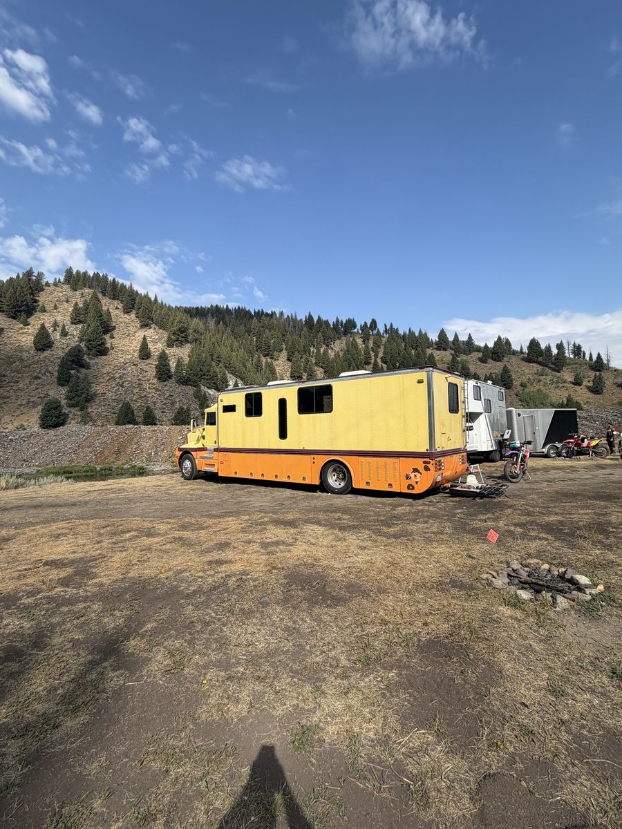 Custom 1987 kenworth T600 Heavy Duty Semi-Conversion Motorhome RV 