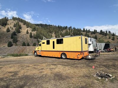 Custom 1987 kenworth T600 Heavy Duty Semi-Conversion Motorhome RV