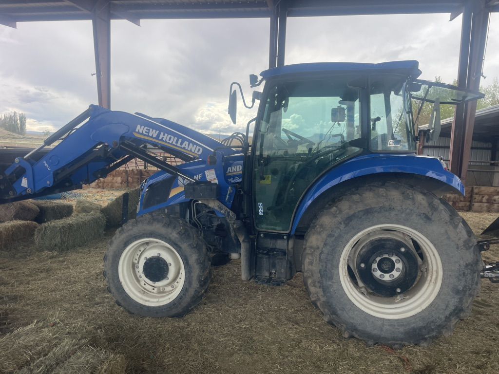 New Holland 75hp Tractor