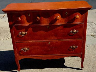 Antique Dresser Bird's Eye Maple 4 Drawer