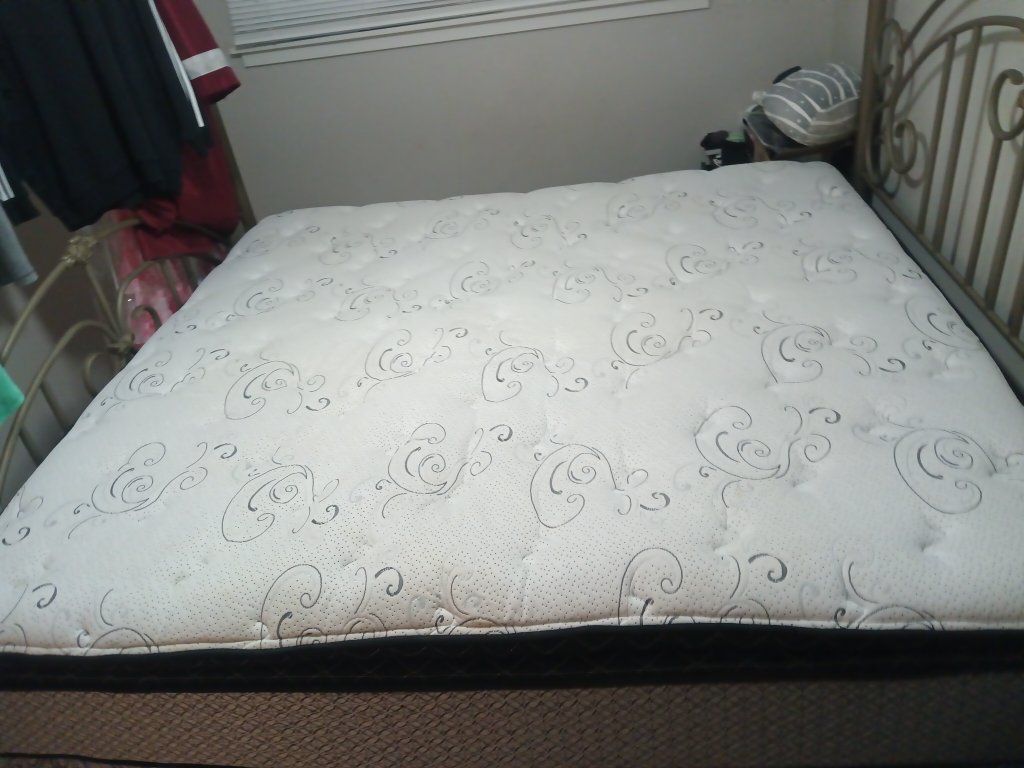 Queen Size Mattress and Box Spring Set - Used, Comfortable