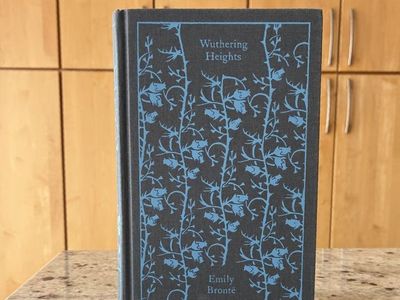 Penguin Clothbound Classics: Wuthering Heights by Emily Brontë - Hardcover
