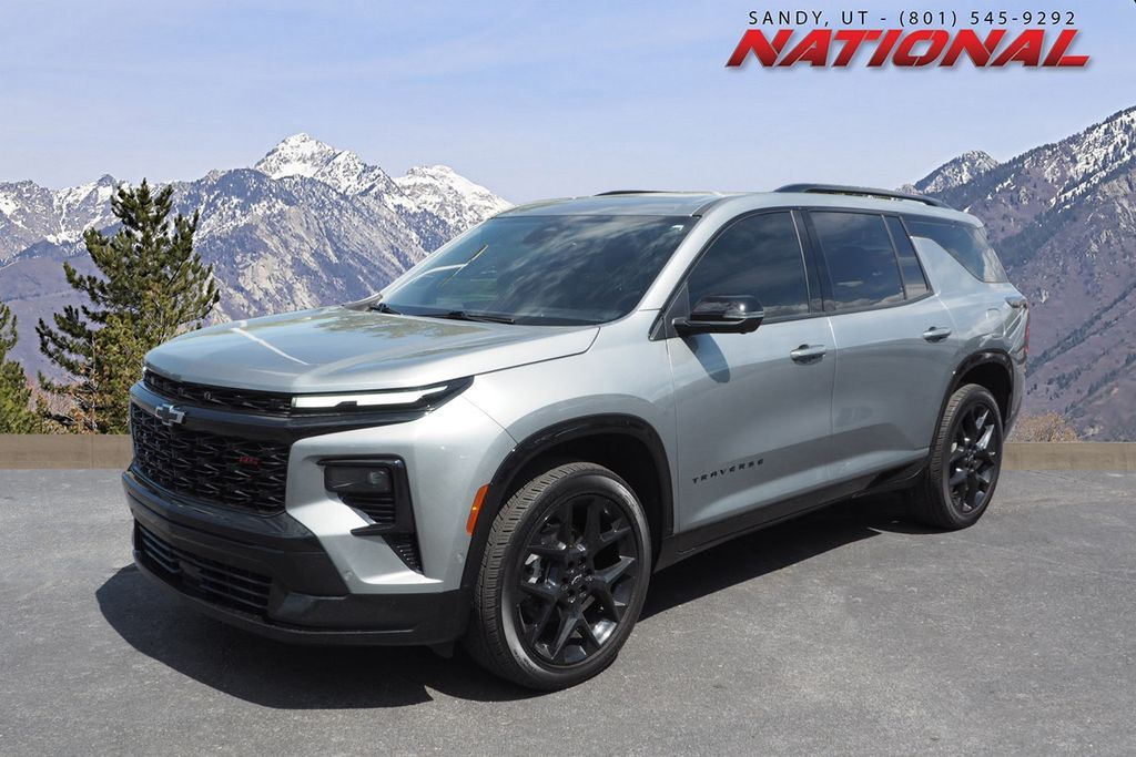 2024 Chevrolet Traverse RS