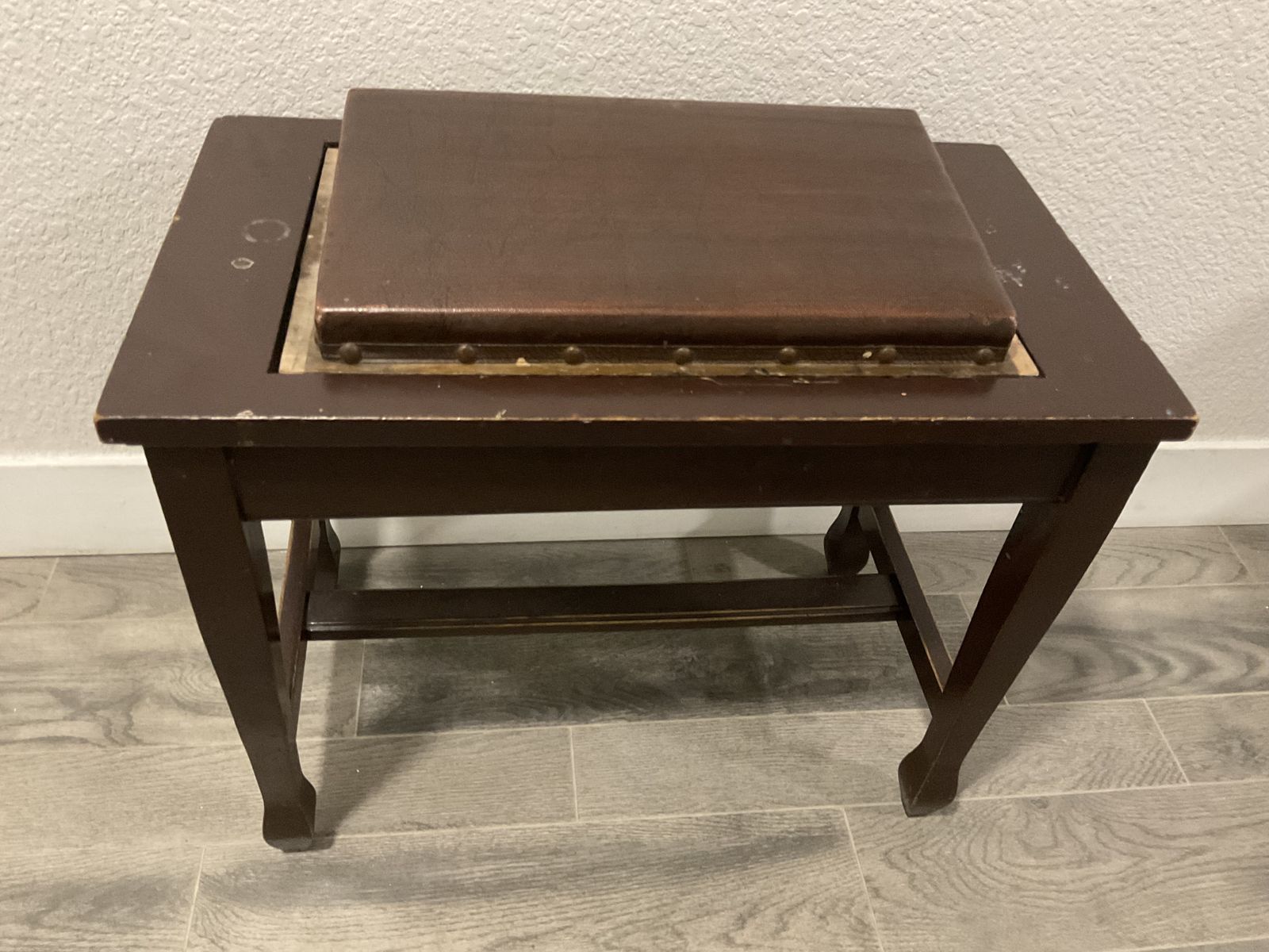 Antique piano bench SE Oerton Alligator Mahogany