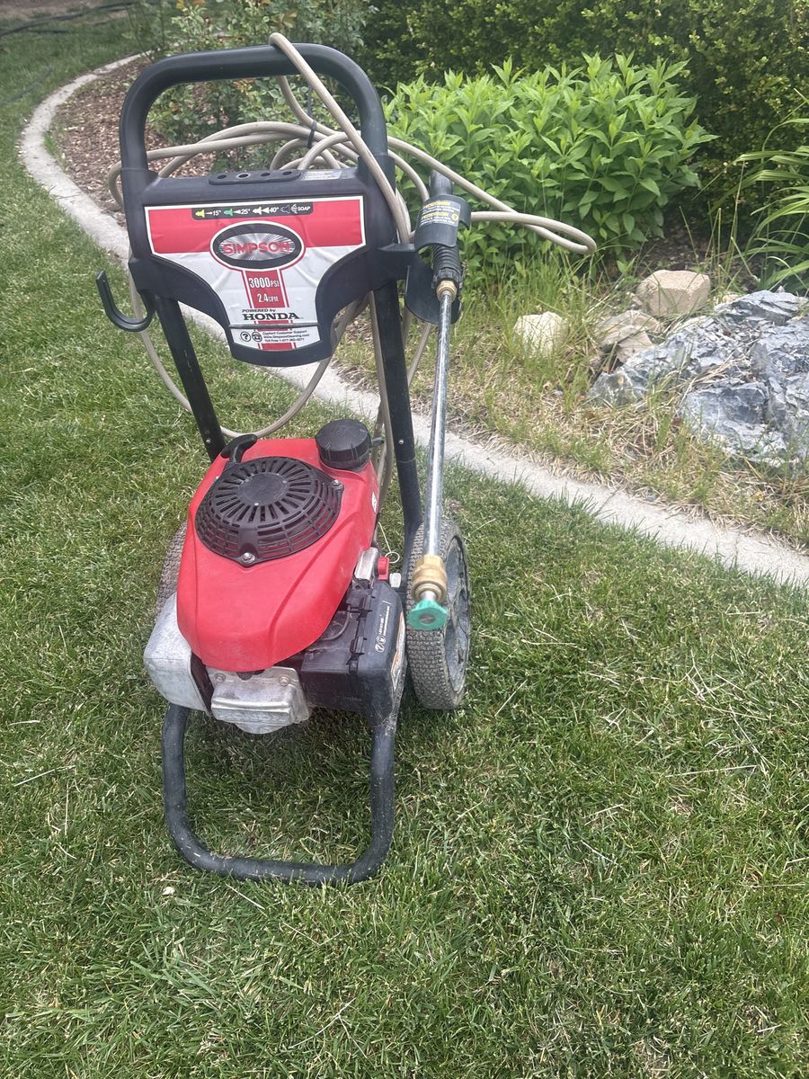 Simpson PowerShot 3000 PSI 2.4 GPM Washer with Honda Engine