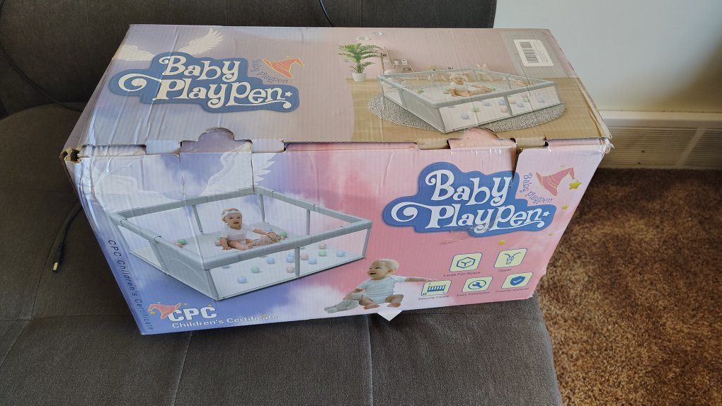 Baby playpen