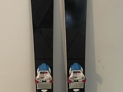 VOLKL KENA Ski bundle