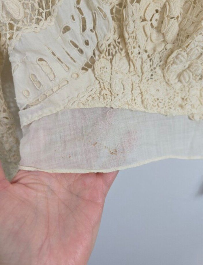 Main image 6