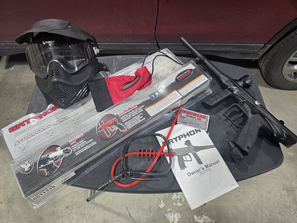 Tippmann Gryphon Paintball Marker Kit