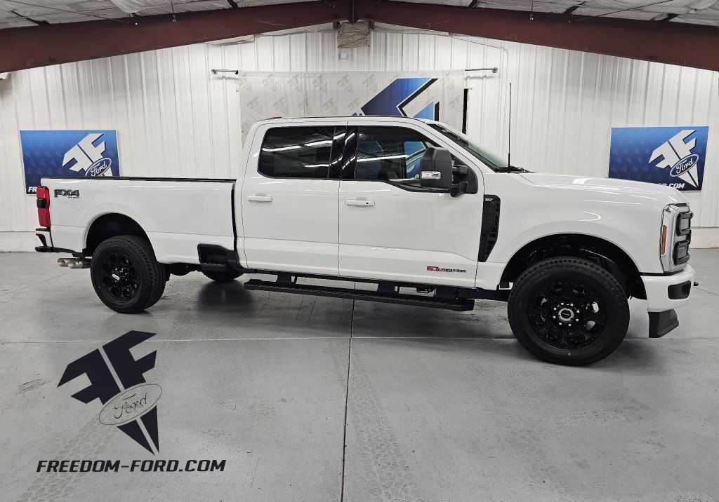 2026 Ford F-350 Super Duty XLT
