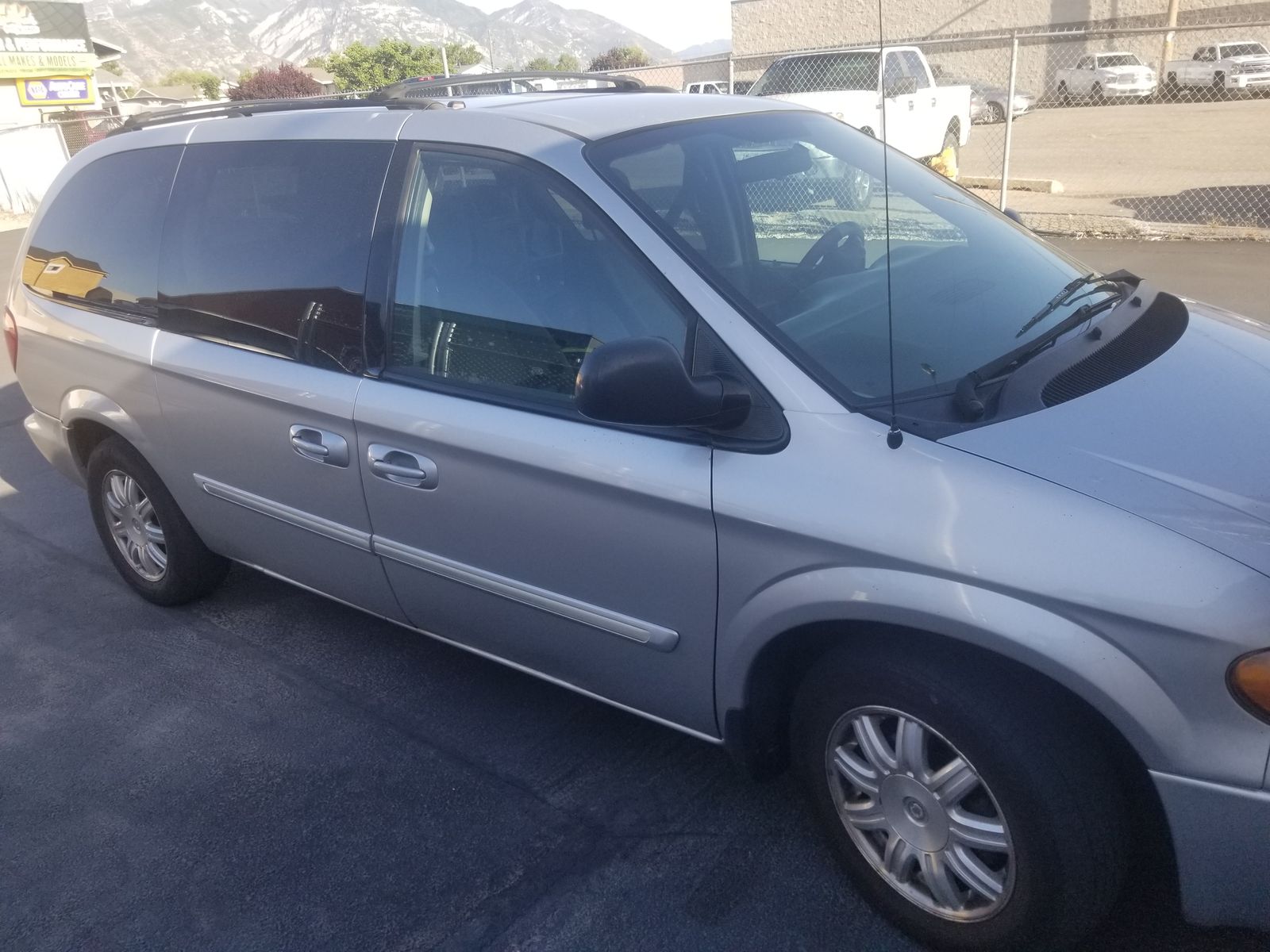 2007 Chrysler Town and Country Touring
