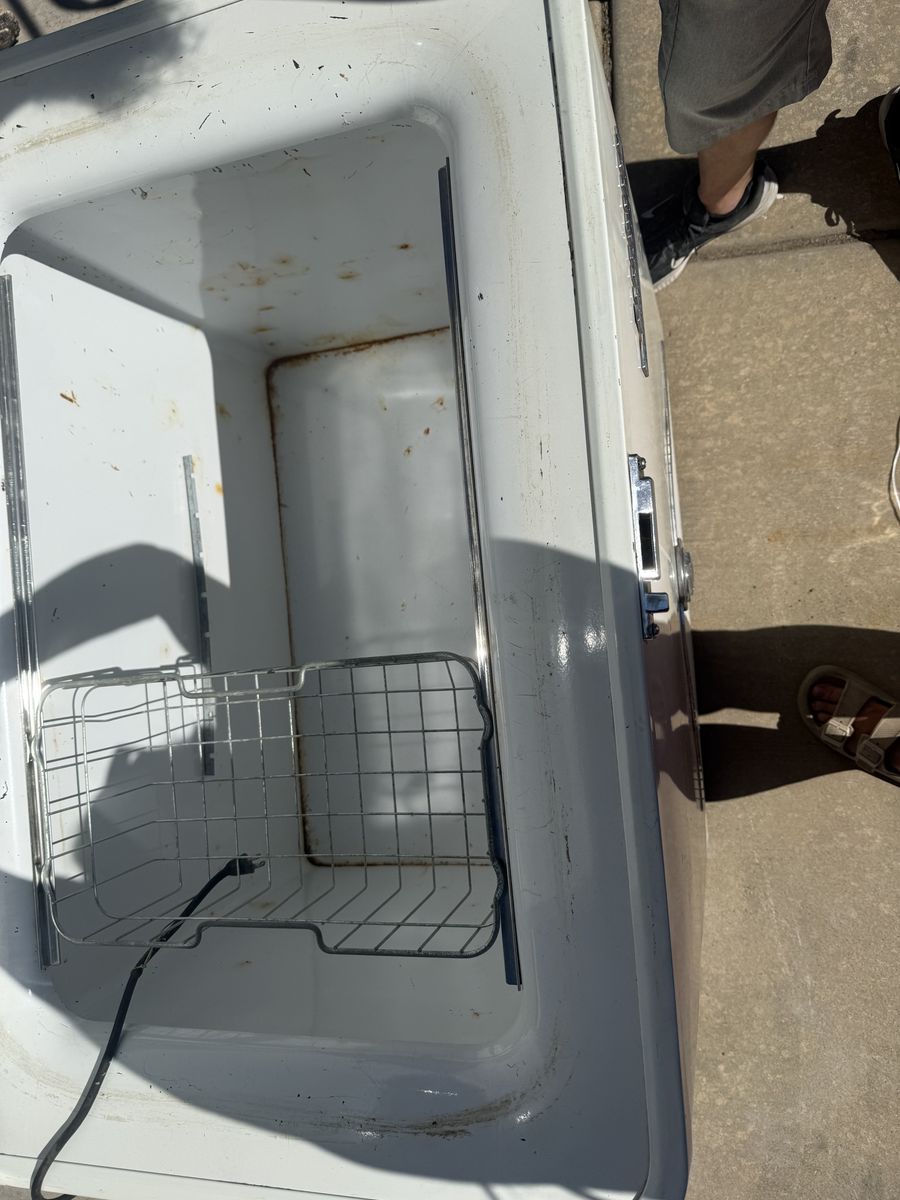 Main image 4