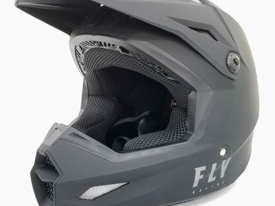 Fly Racing Kinetic Lite Helmet Solid Matte Black, Size SMALL (73-3473S-L-R8-S2)