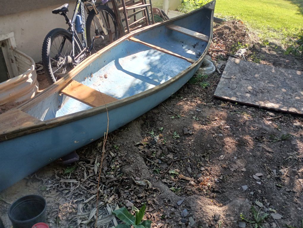 fiberglass canoe