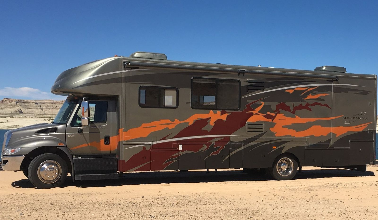 2008 Super Nova, Super C, Diesel