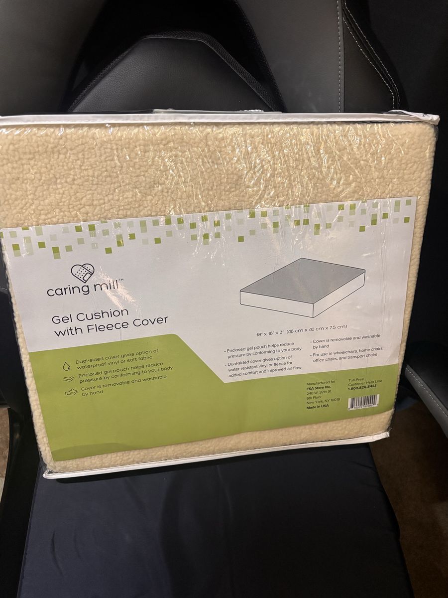 Large Gel Cushion with Fleece Cover 3"
