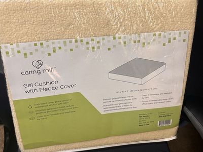Large Gel Cushion with Fleece Cover 3"